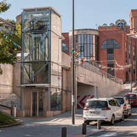 ascensor vertical de Otxarkoaga