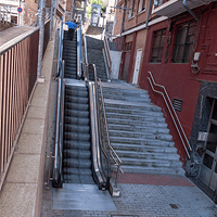 escaleras de Travesía de Uribarri